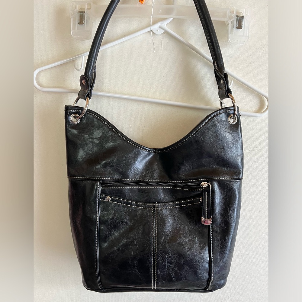 Croft and barrow Beautiful black leather purse